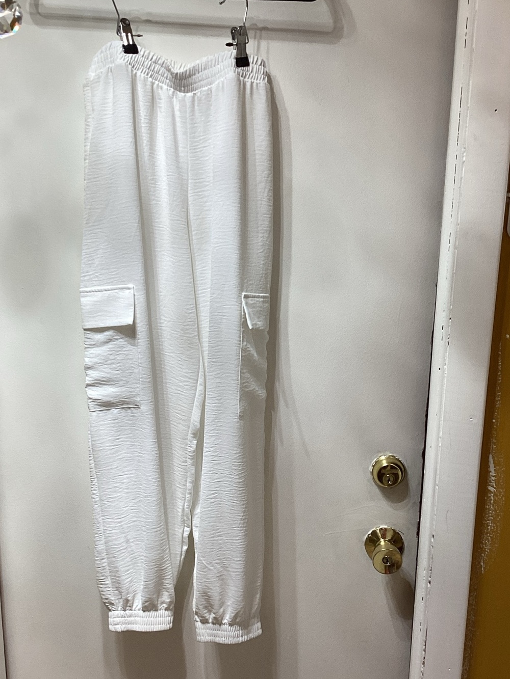 Zara White Cargo Elastic-Waist Jogger Pants